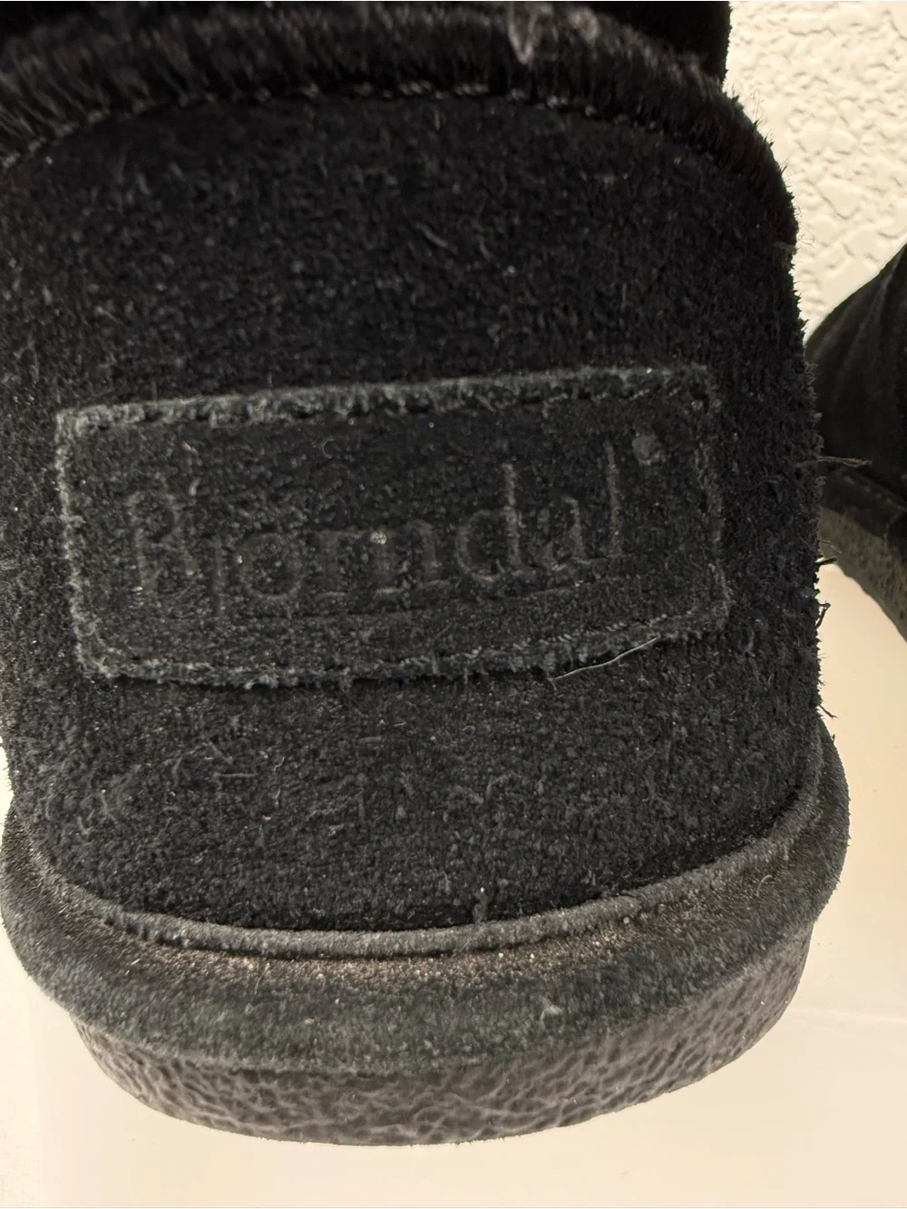 Bjorndal Joey | Black Leather Sheepskin Winter Boots | Toggle Cuff | Women's 6